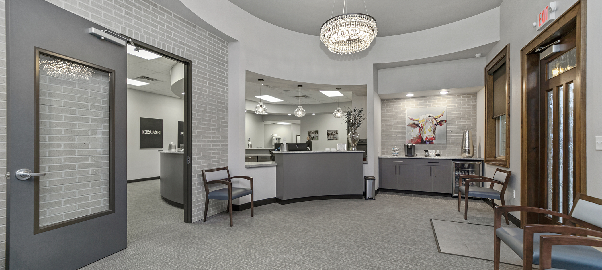 Welcoming reception area at Wright Naeger Dentistry